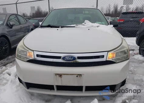 2010 Ford Focus S из США, поврежденный, VIN 1FAHP3EN2AW266175